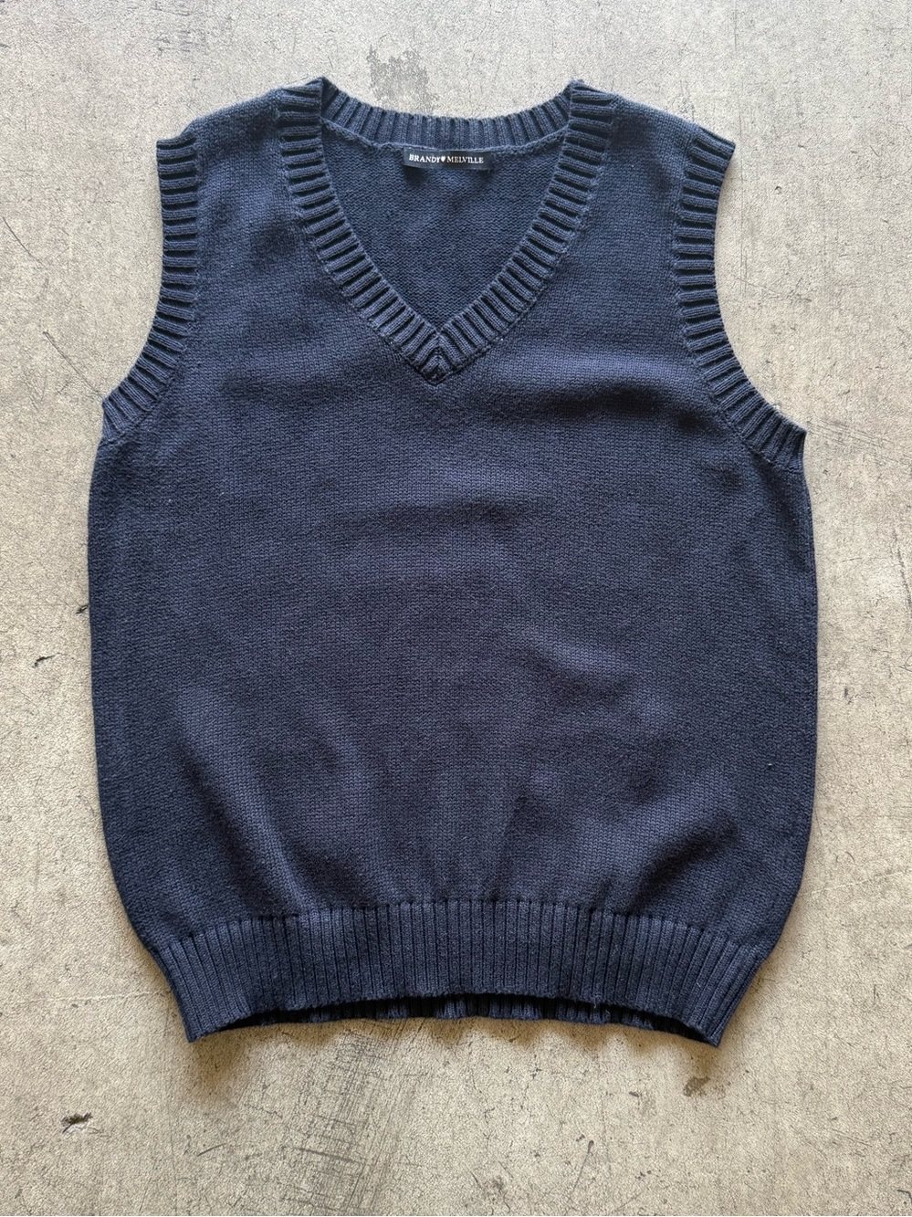 Brandy Melville - Classic Women's V-Neck Knit Sweater Vest - Navy